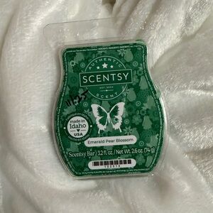 Scentsy Emerald Pear Blossom, wax bar melts, partial bar